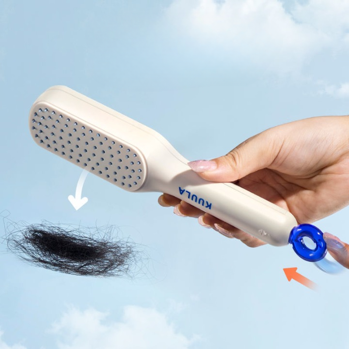 Self Cleaning Hair Brush (Buy 1 Get 1 )