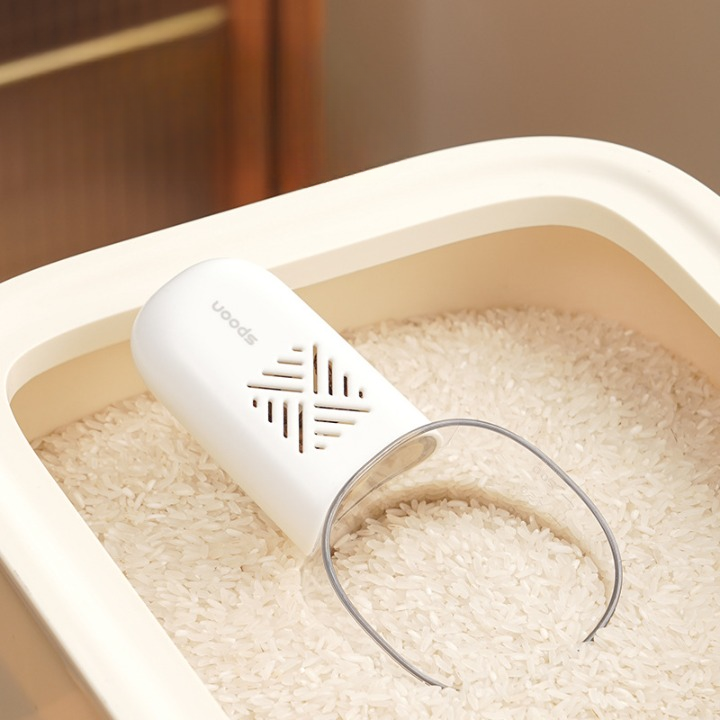 Multi Functional Measuring Scoop